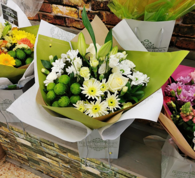 Whites and Greens - Handtied in water in seasonal white and green flowers