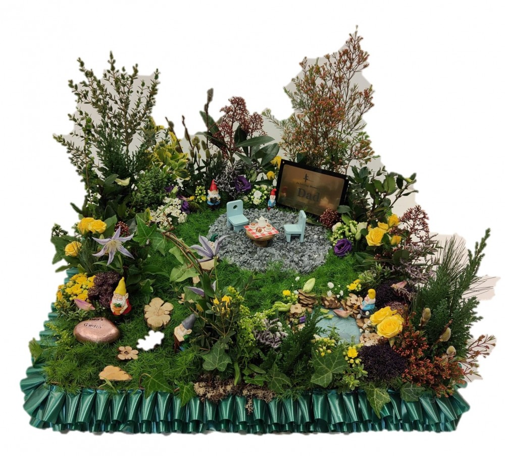 Garden funeral tribute Product Image