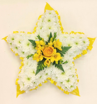 5 pointed star funeral tribute | Buttercups & Daisies Florist Birmingham - 5 pointed star funeral, funeral tribute from our Birmingham florist.