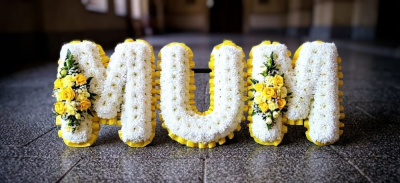 MUM funeral flowers | Buttercups & Daisies Florist Birmingham - mum funeral tribute delivered in birmingham by buttercups and daisies