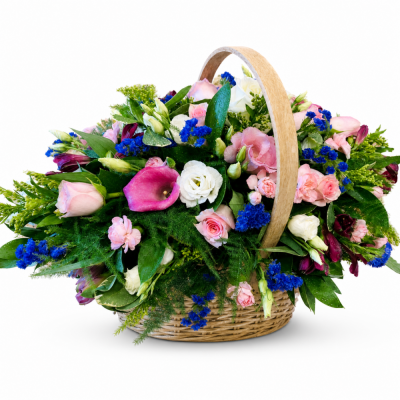 Blush & Blue Garden Basket | Buttercups & Daisies Florist Birmingham - Blush & Blue Garden Basket, handcrafted by our Birmingham florist.